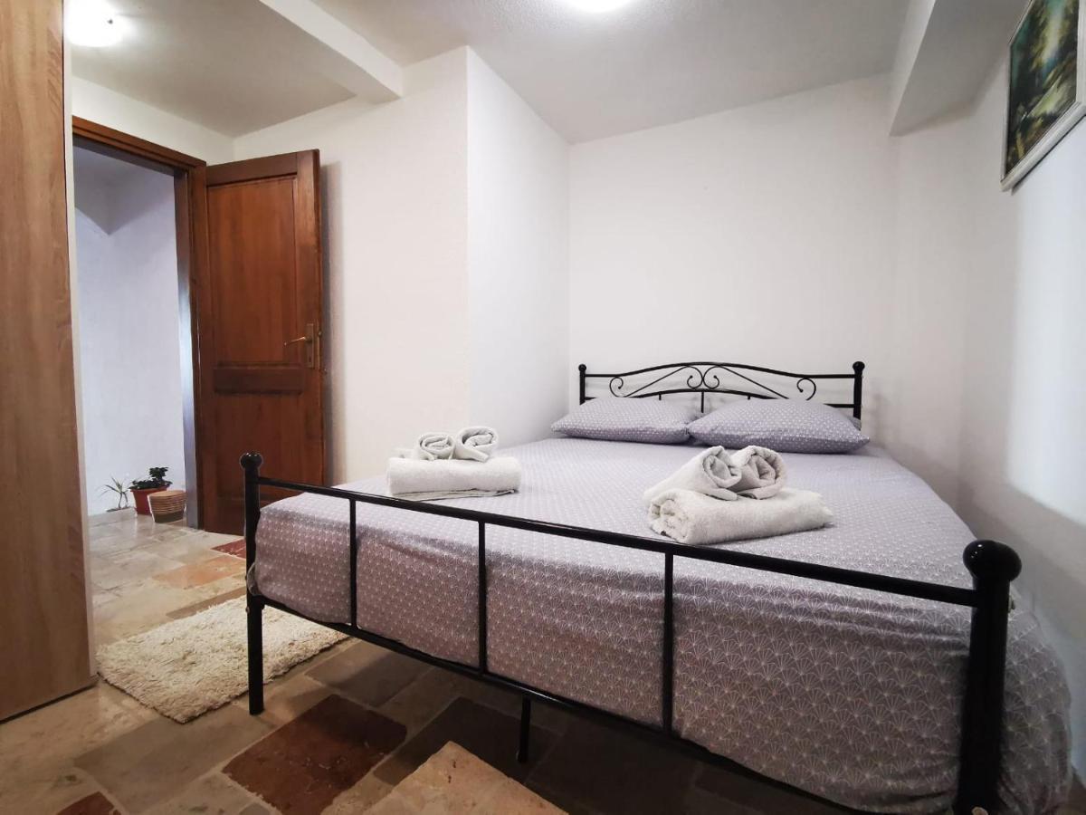 Apartman Ivo Leilighet Novigrad Istria Eksteriør bilde